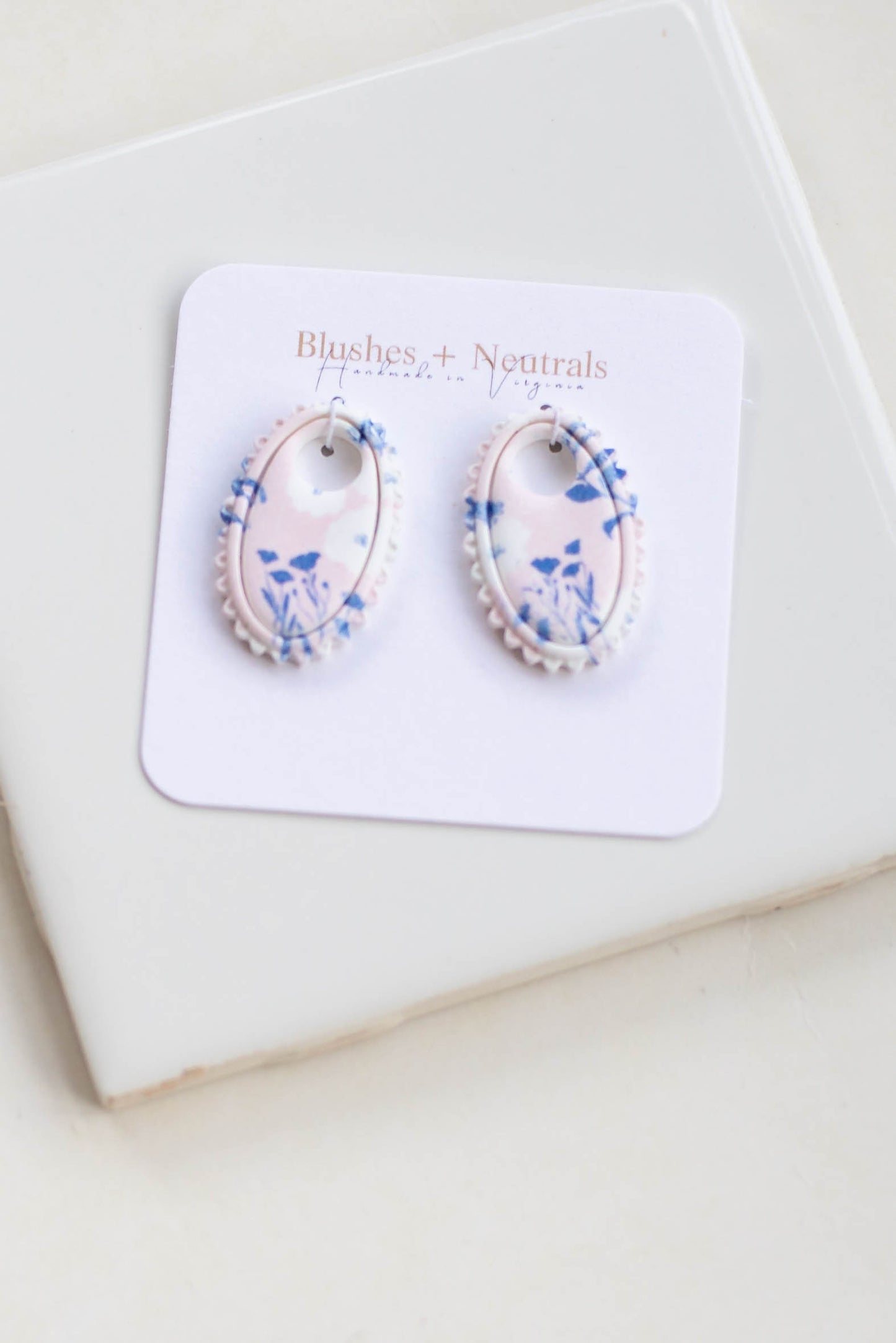 Charleston Oval in Pink and Blue Floral