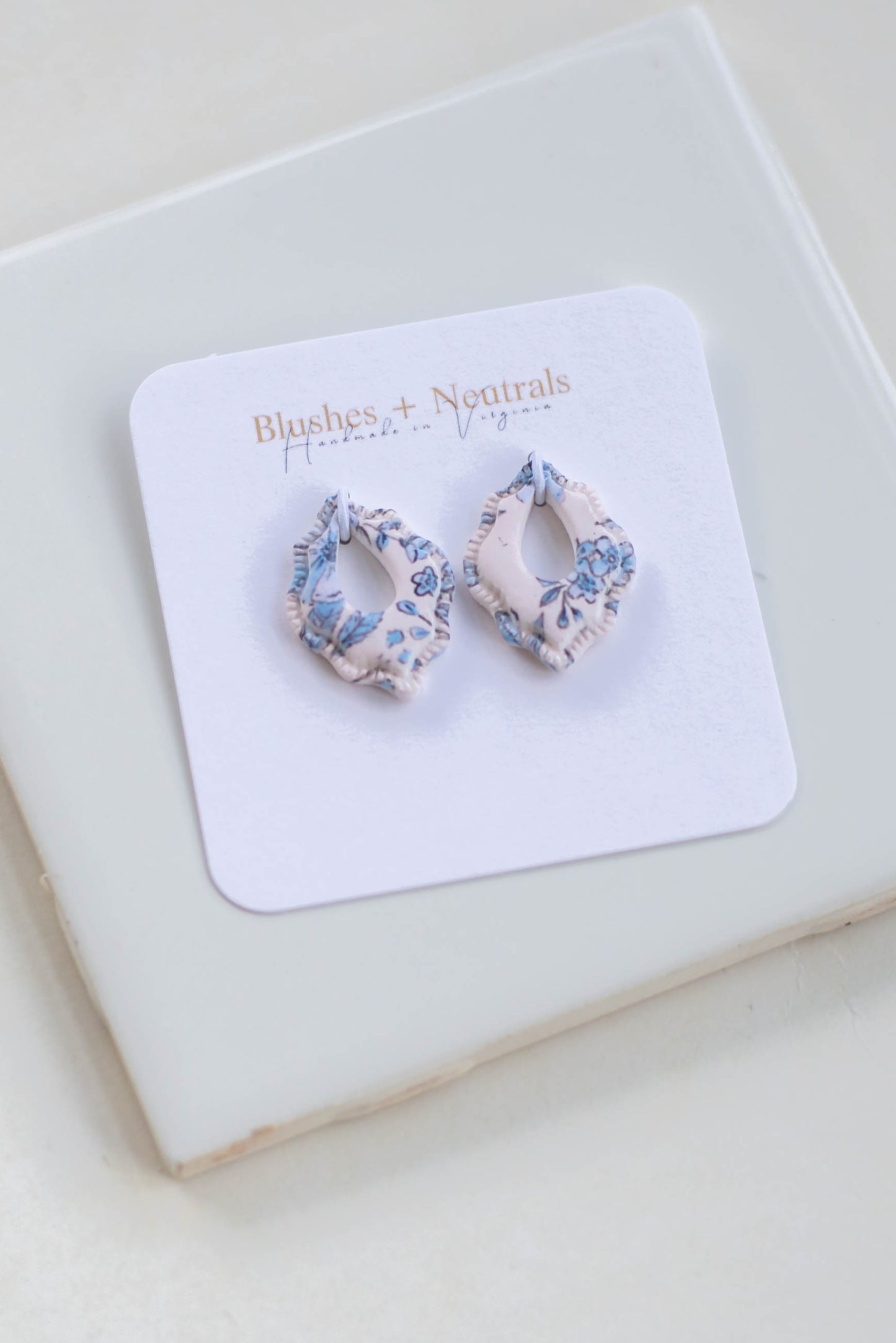 Charleston Diamond in Blue Floral