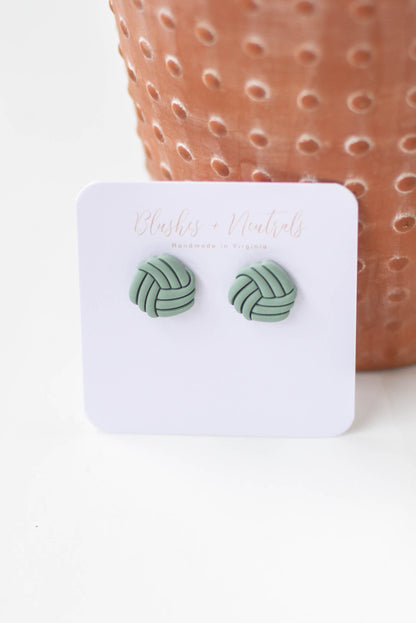 Clay Knot Studs 18K Gold