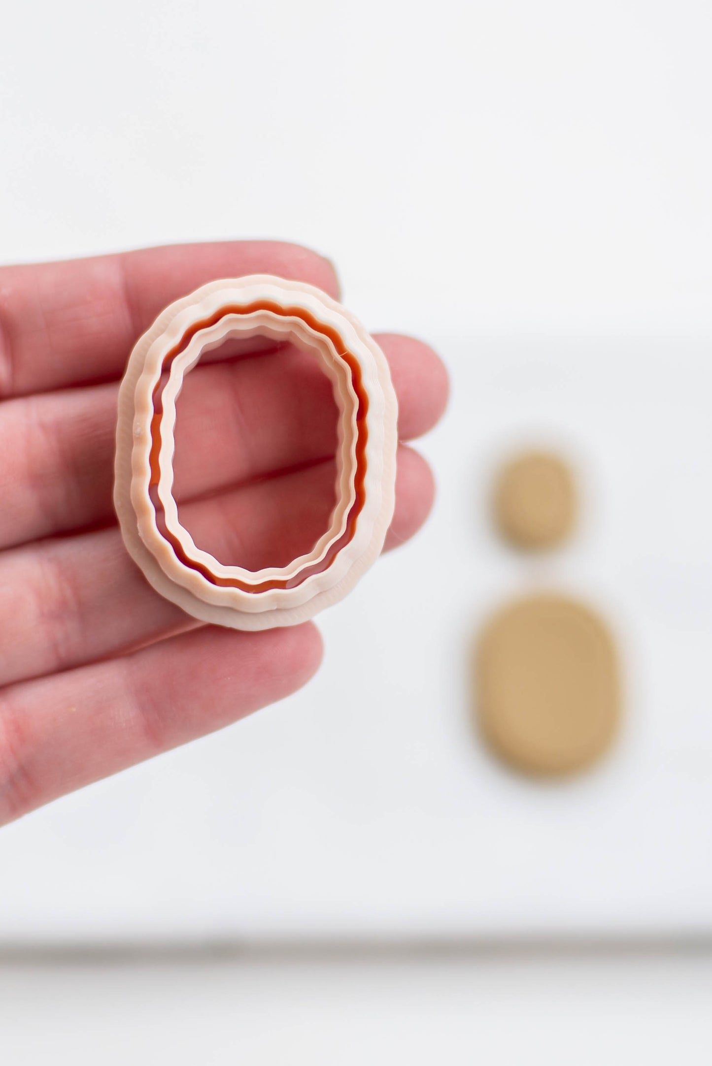 Scalloped Oval Bordered Clay Cutter Set