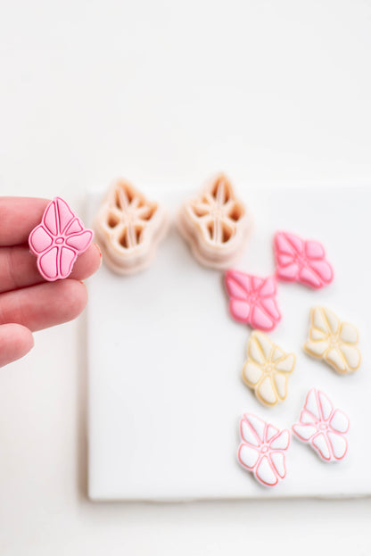 Embossing Mirror Flower Cutters