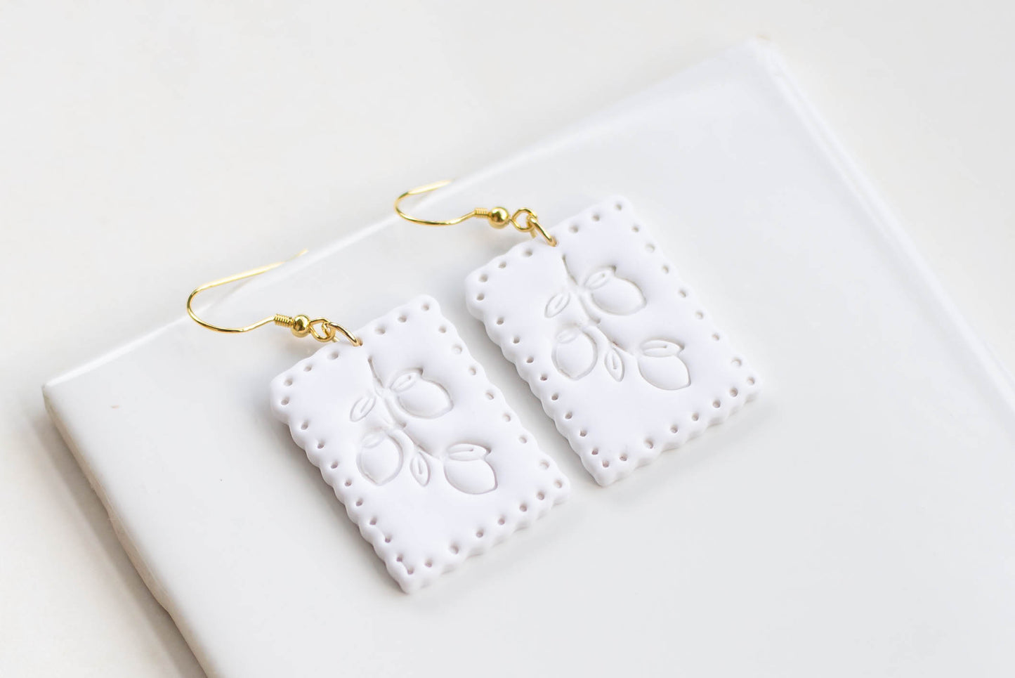 Scalloped Lemon Earrings