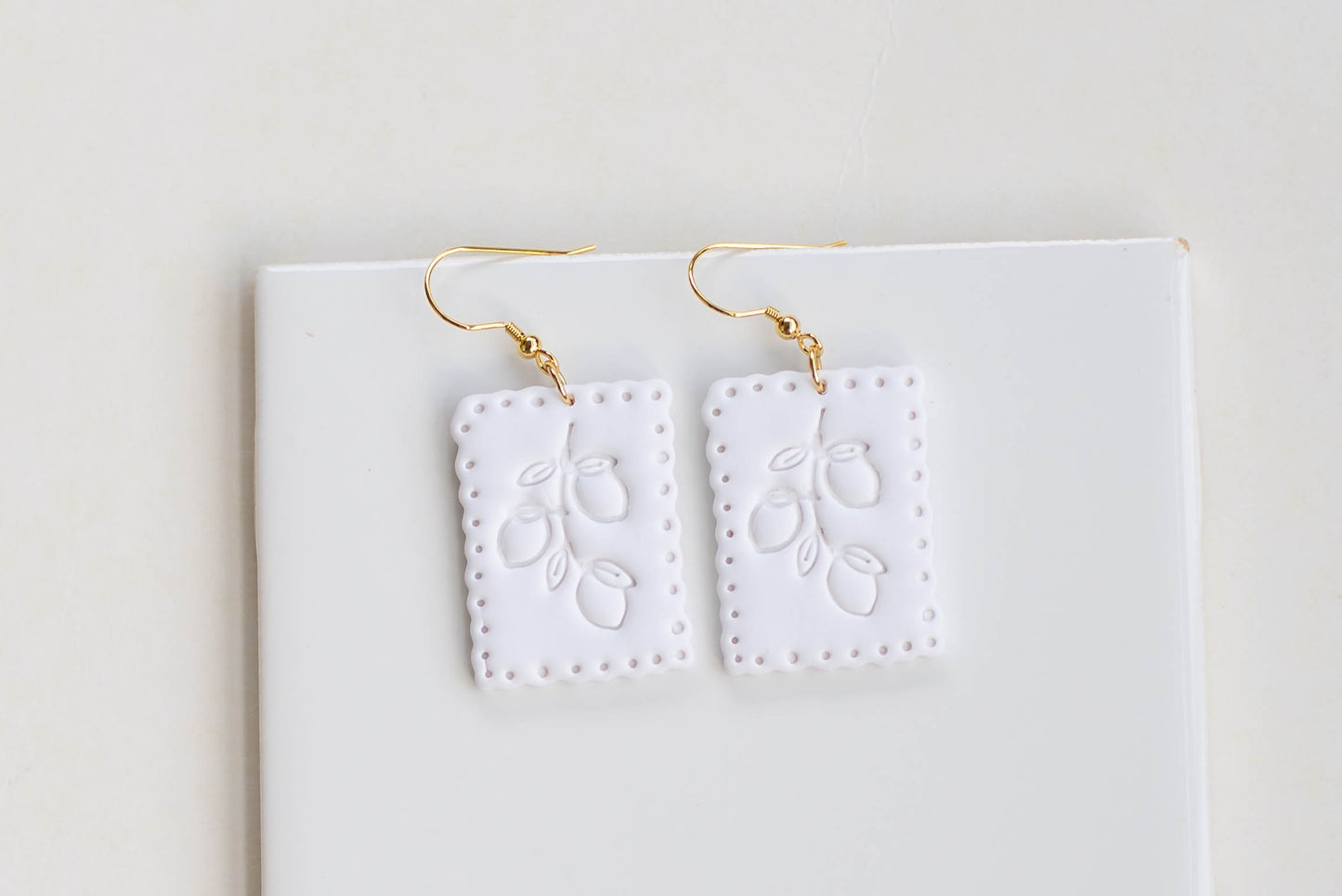 Scalloped Lemon Earrings