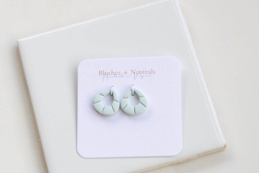 Small Drop in Mint