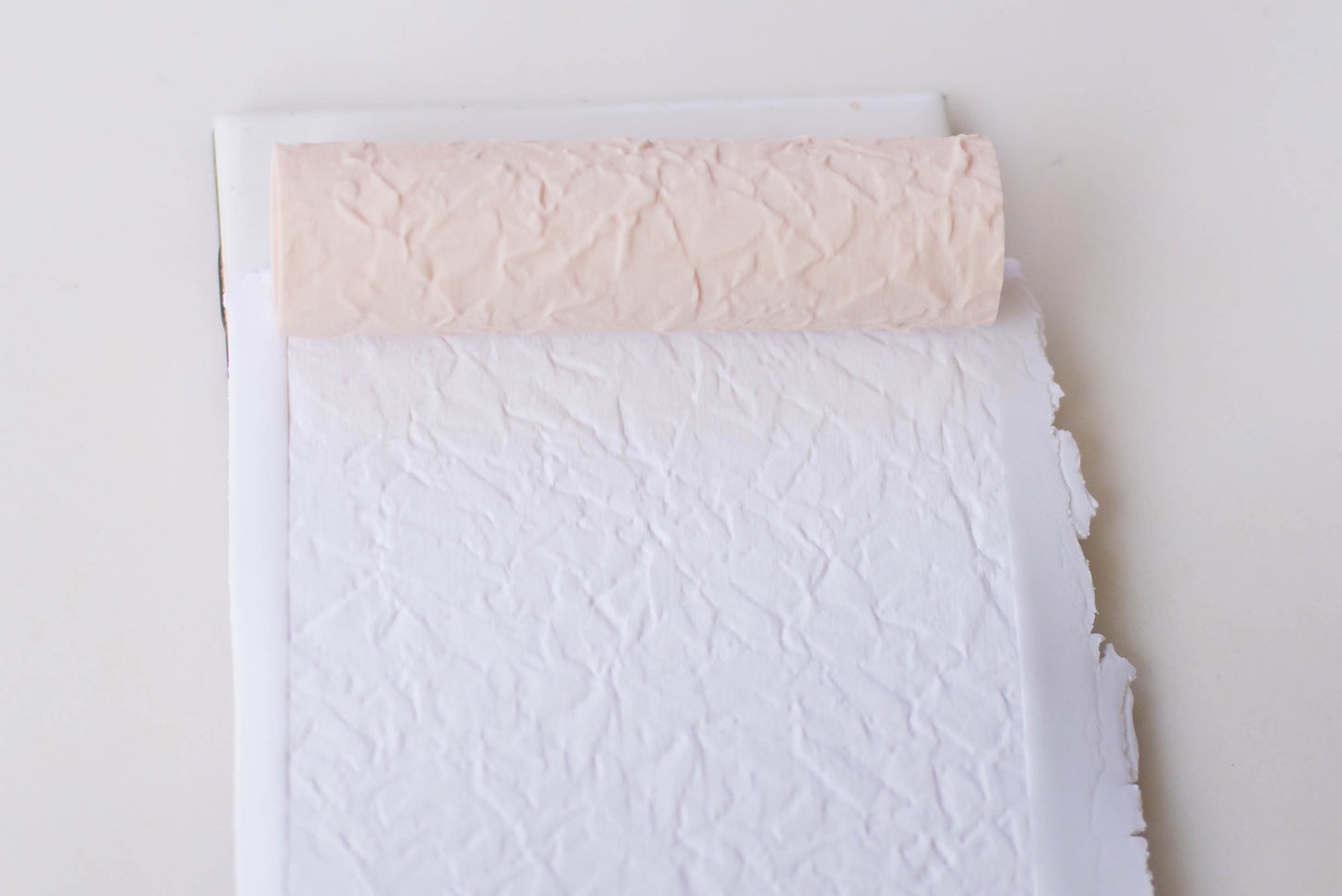 Crumbled Paper Texture Roller