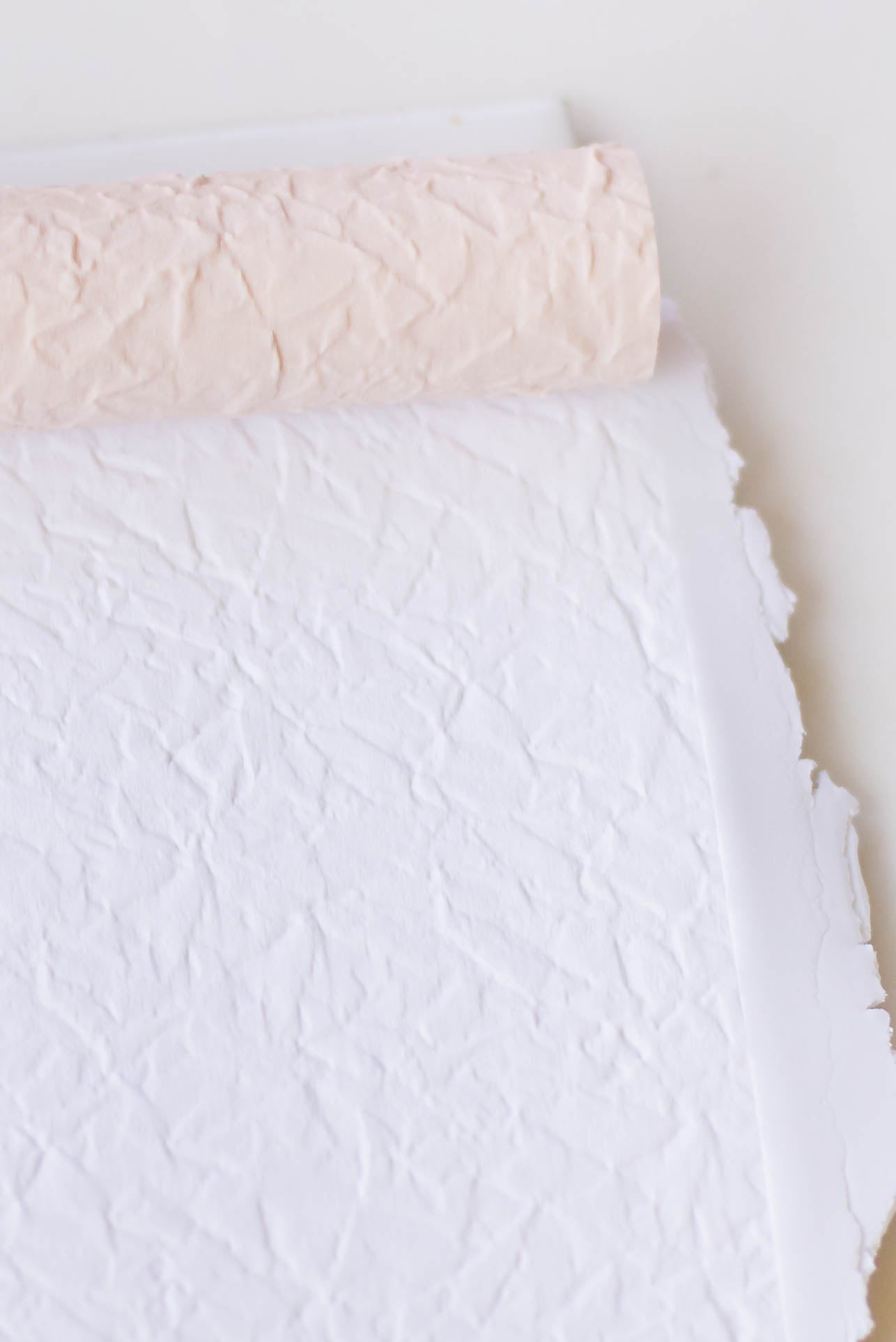 Crumbled Paper Texture Roller