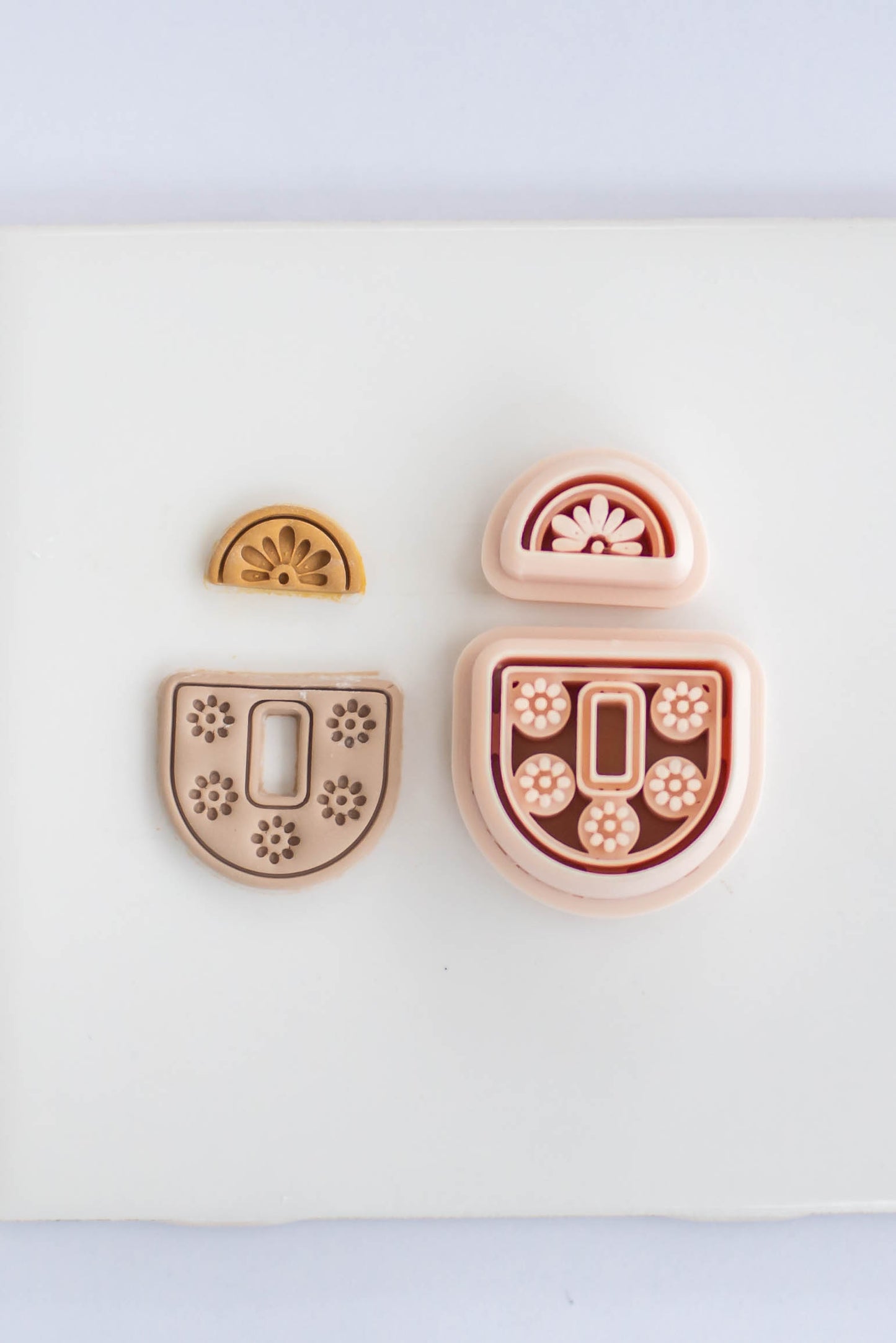 2 Piece Floral Cutter