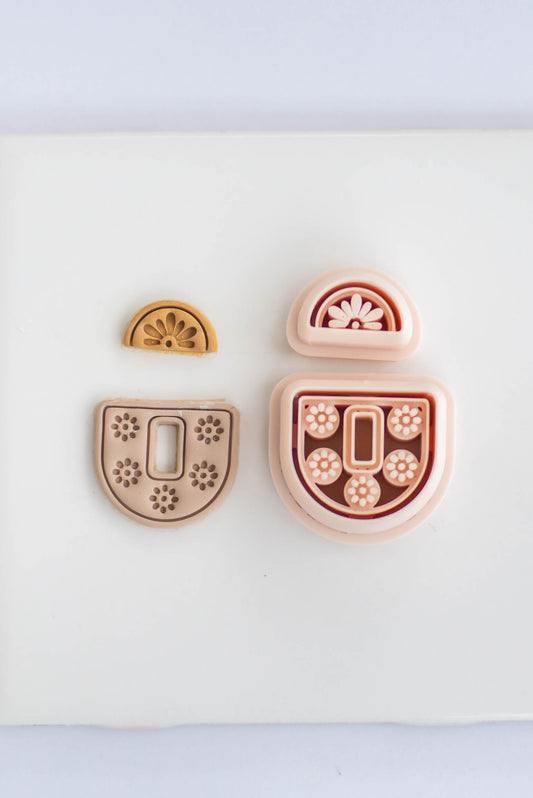 2 Piece Floral Cutter