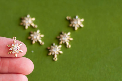 Cubic Zirconia Snowflake Charm- 6 Pcs